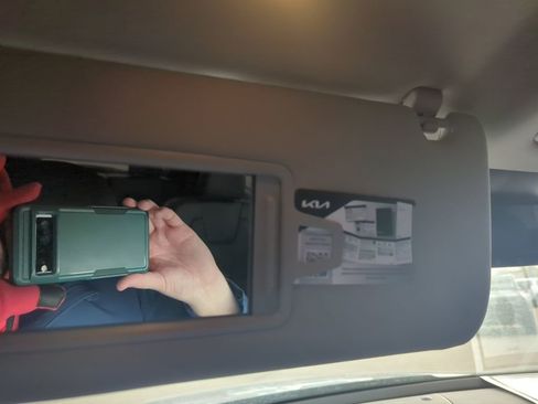 Used 2023 Kia Telluride S image 56