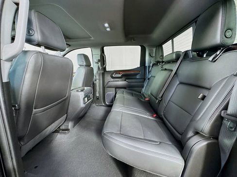 Used 2022 GMC Sierra 1500 Denali w/ Denali Reserve Package image 28