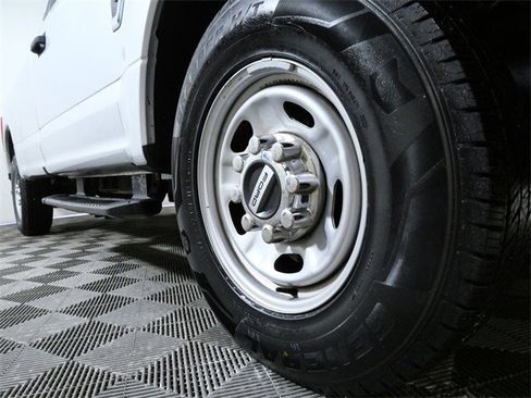 Certified 2017 Ford F250 XL w/ XL Value Package image 2