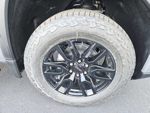 New 2026 GMC Sierra 1500 Elevation w/ Elevation Premium Package AWD/4WD image 24
