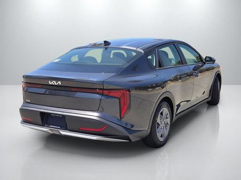 New 2026 Kia K4 FWD image 4