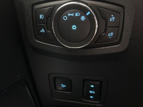 Used 2022 Ford F250 Lariat w/ Tremor Off-Road Package image 30