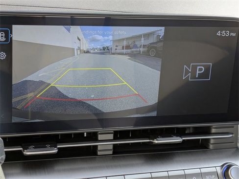 New 2026 Hyundai Kona SE image 19