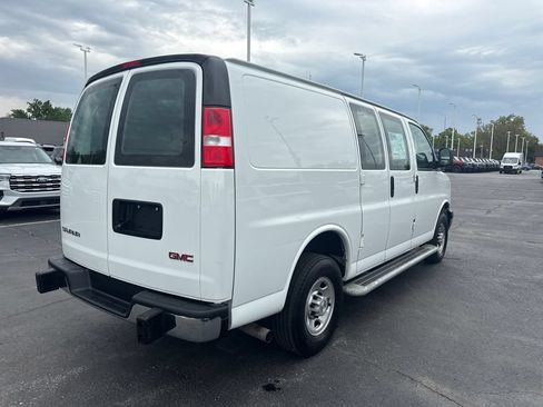 Used 2024 GMC Savana 2500 w/ Driver Convenience Package RWD image 8