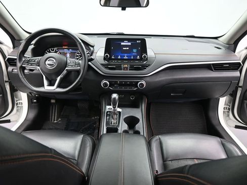 Used 2022 Nissan Altima 2.0 SR image 19