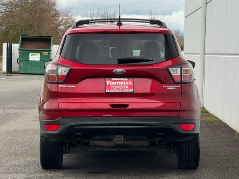 Used 2017 Ford Escape Titanium image 6