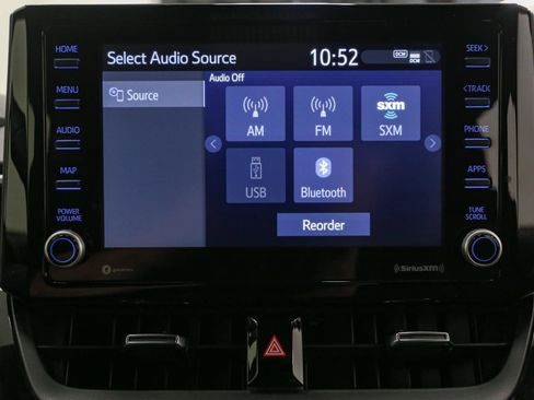 Used 2022 Toyota Corolla SE w/ Carpet Mat Package (TMS) FWD image 24
