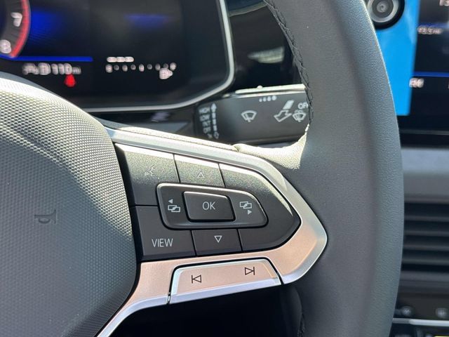 New 2026 Volkswagen Jetta SE FWD image 19