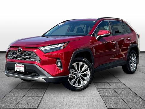 Used 2025 Toyota RAV4 Limited w/ Weather Package AWD/4WD image 3