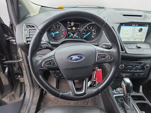 Used 2018 Ford Escape SEL FWD image 12