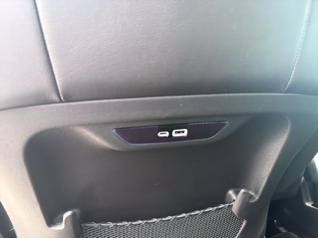 New 2027 Chrysler Pacifica Select FWD image 39