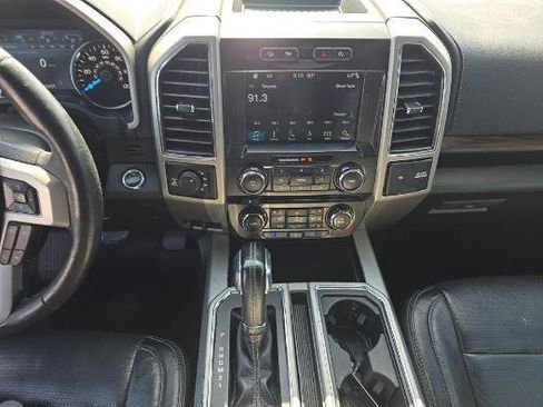Used 2017 Ford F150 Lariat AWD/4WD image 11