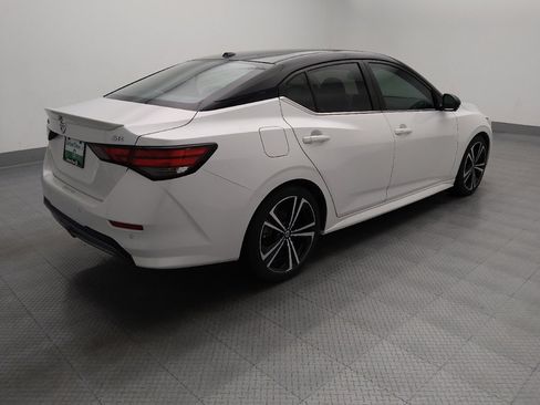 Used 2022 Nissan Sentra SR w/ SR Premium Package FWD image 10