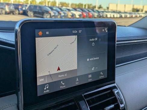 Used 2018 Lincoln Navigator Reserve image 22