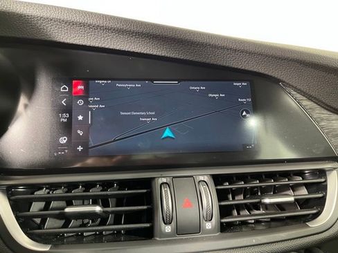 Used 2022 Alfa Romeo Giulia Sprint AWD/4WD image 33