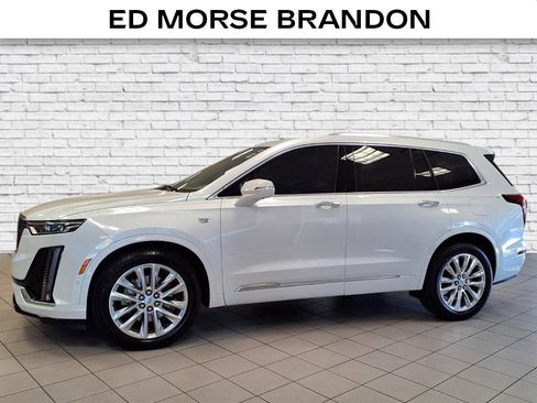 Used 2020 Cadillac XT6 Premium Luxury w/ Platinum Package image 2