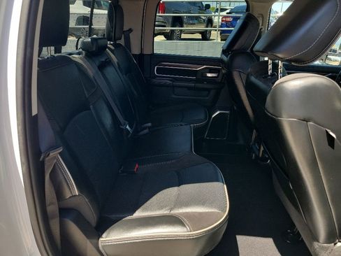 Used 2024 RAM 2500 Laramie AWD/4WD image 40