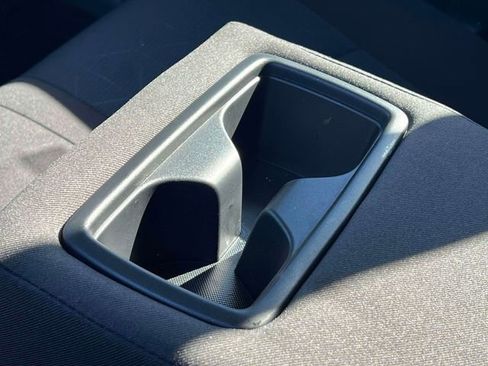 Certified 2024 Toyota RAV4 XLE w/ Convenience Package image 18