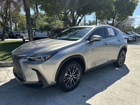 Used 2024 Lexus NX 250 FWD w/ Cold Area Package image 18
