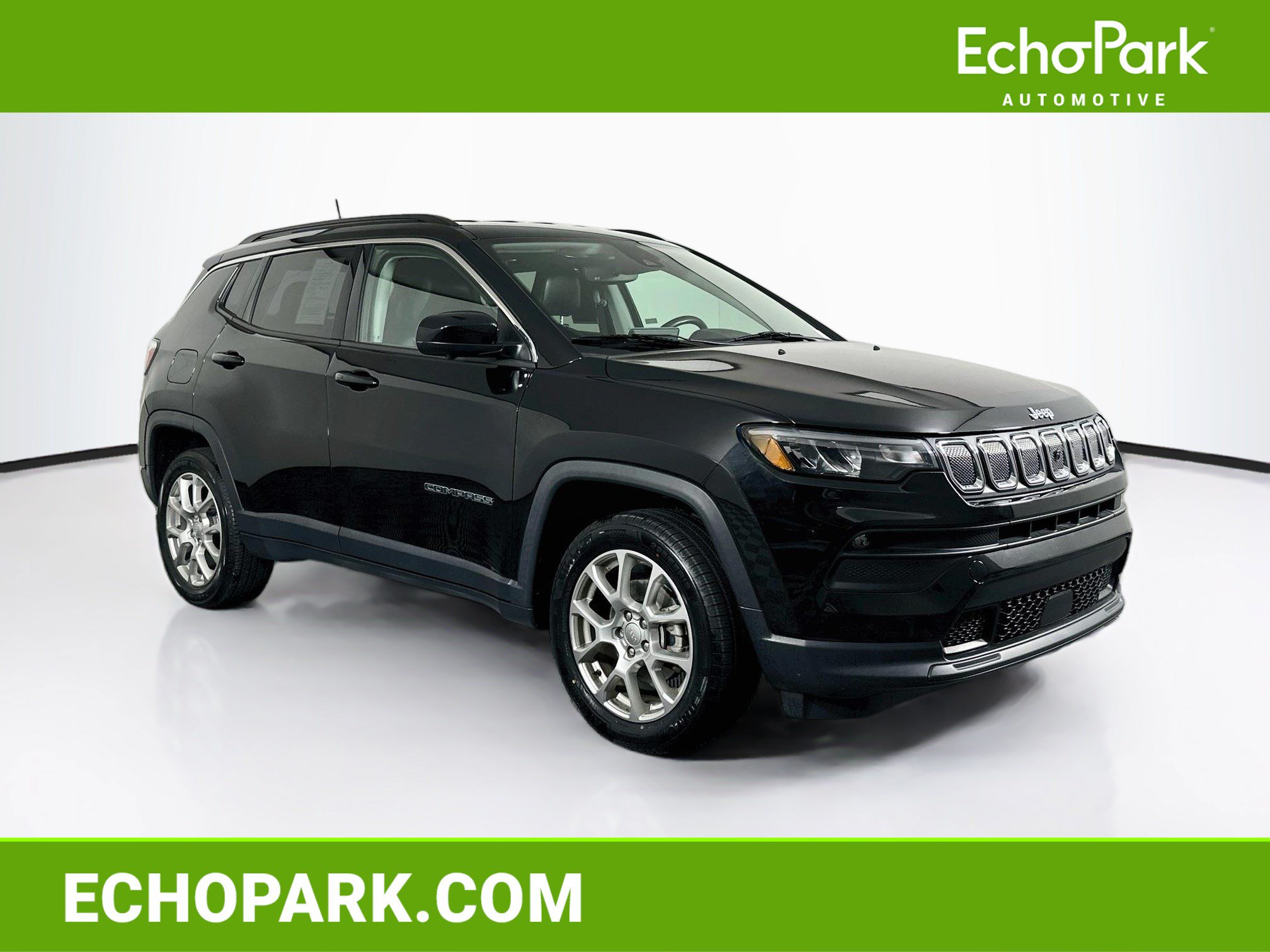 Used 2022 Jeep Compass Latitude AWD/4WD image 1