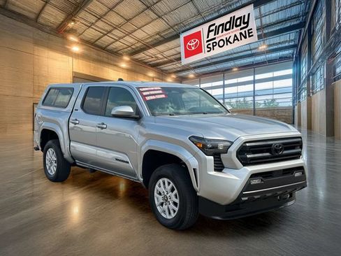 Certified 2024 Toyota Tacoma SR5 AWD/4WD image 2