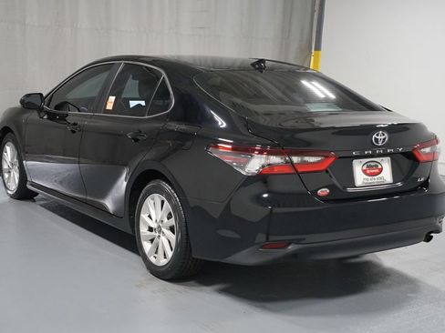 Used 2024 Toyota Camry LE FWD image 6