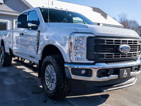 Used 2024 Ford F250 XL image 8