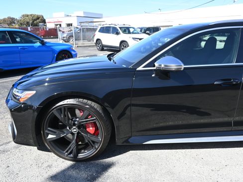 Used 2021 Audi RS 6 AWD/4WD image 17