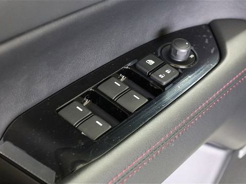 New 2025 MAZDA CX-5 Carbon Edition image 17