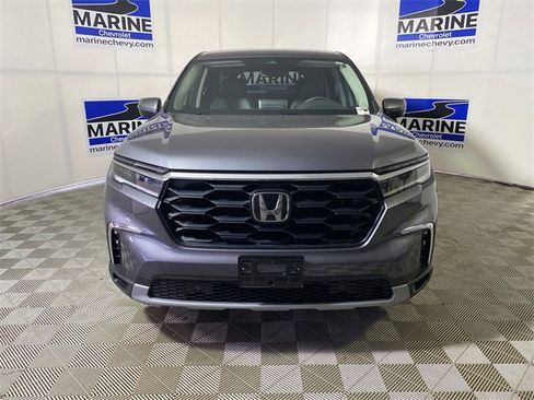 Used 2023 Honda Pilot EX-L image 12