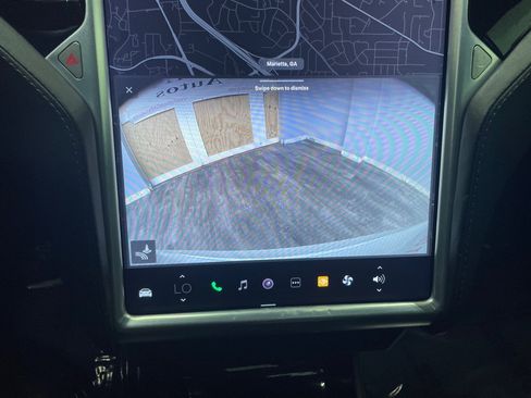 Used 2015 Tesla Model S 70 image 22
