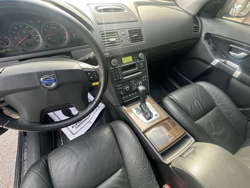 Used 2010 Volvo XC90 3.2 image 19