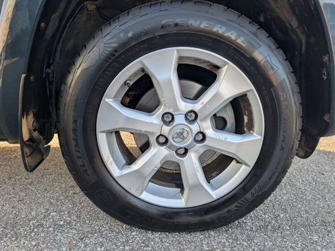 Used 2010 Toyota RAV4 Limited image 25