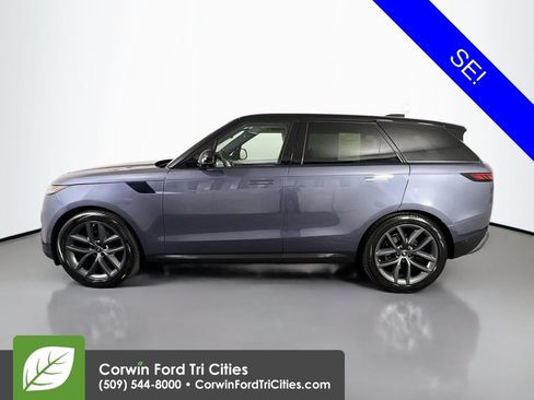 Used 2024 Land Rover Range Rover Sport SE AWD/4WD image 6