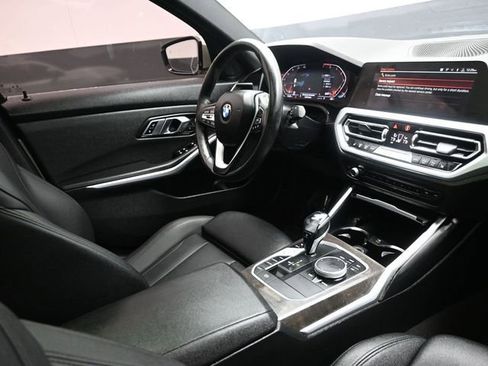 Used 2020 BMW 330i Sedan w/ Convenience Package RWD image 22