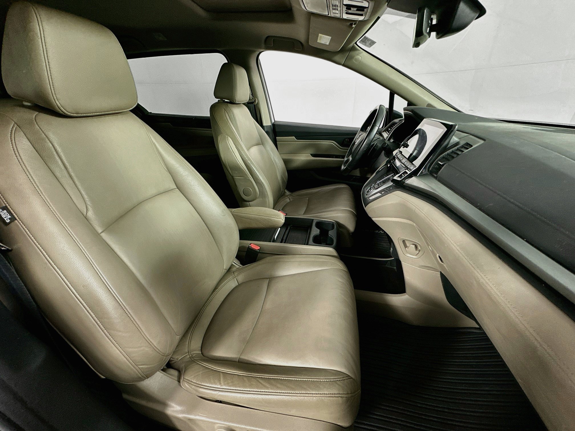 Used 2023 Honda Odyssey EX-L image 29