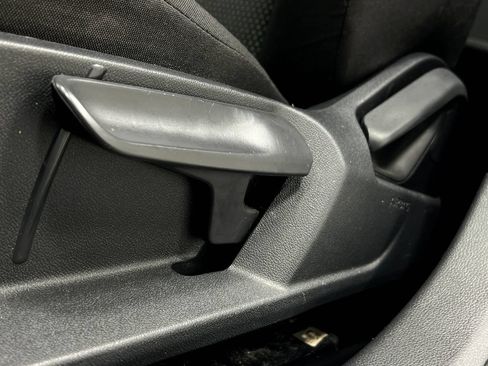 Used 2019 Volkswagen Jetta S w/ Driver Assistance Package FWD image 16