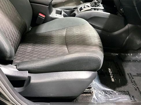 Used 2020 Nissan Rogue SL image 41