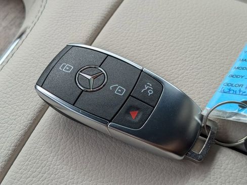 New 2026 Mercedes-Benz GLE 450 4MATIC Coupe image 32