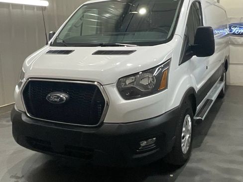 Used 2025 Ford Transit 250 Low Roof w/ Exterior Upgrade Package RWD image 3