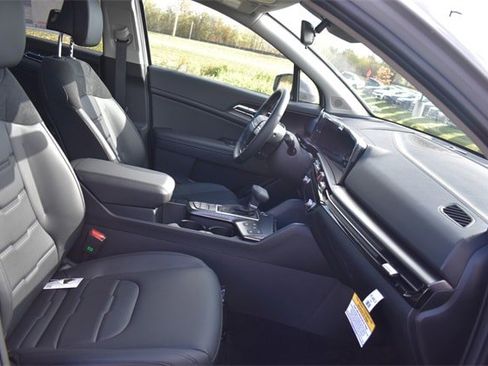 New 2026 Kia Sportage SX image 14