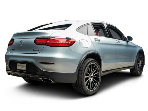 Used 2018 Mercedes-Benz GLC 300 4MATIC Coupe image 24