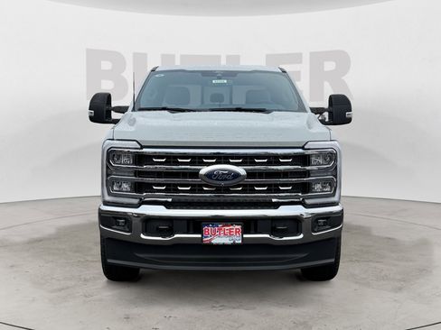 New 2026 Ford F250 Lariat w/ FX4 Off-Road Package image 8