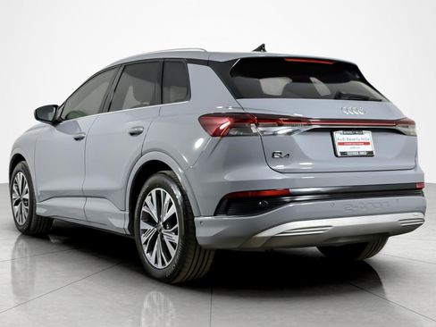 Used 2023 Audi Q4 e-tron Premium Plus w/ Premium Plus RWD image 3