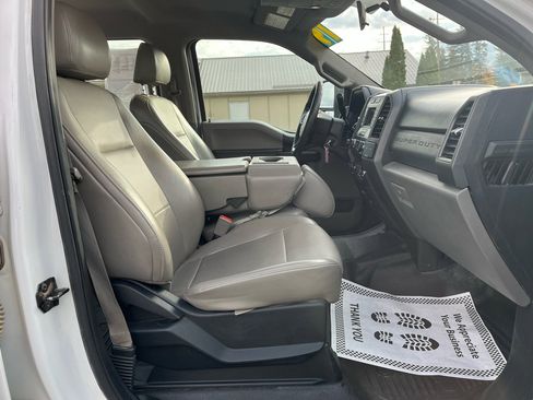Used 2019 Ford F250 XL w/ Power Equipment Group image 16