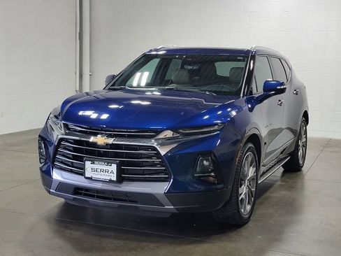 Certified 2022 Chevrolet Blazer Premier w/ Enhanced Convenience Package AWD/4WD image 2