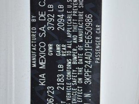 Used 2023 Kia Forte LXS image 14