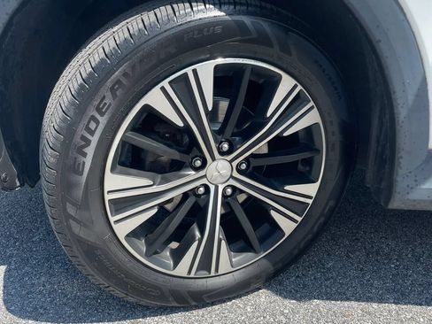 Used 2018 Mitsubishi Eclipse Cross SEL AWD/4WD image 25
