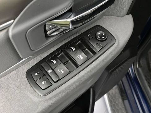 Used 2015 RAM 1500 Big Horn AWD/4WD image 14