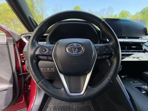 Used 2021 Toyota Venza Limited w/ Advanced Technology Package AWD/4WD image 31